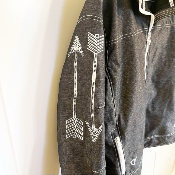 Cowgirl Hardware Soft Shell Jacket - Picture 5 of 10